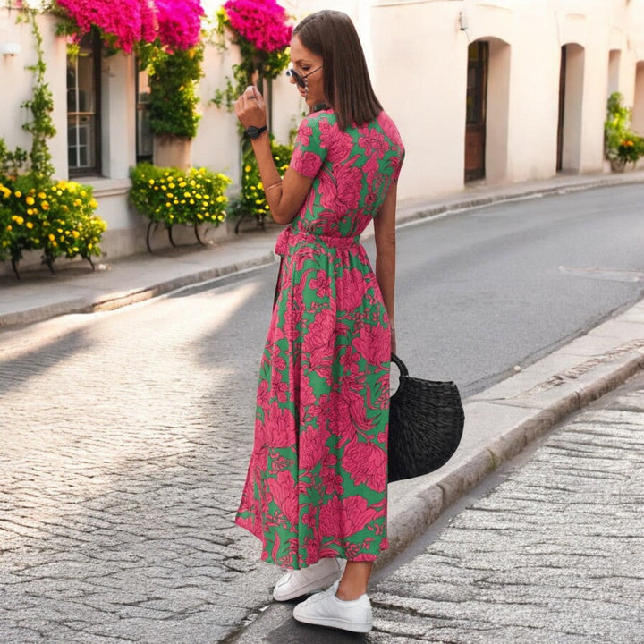Aldona - Zwiewna i elegancka sukienka na każdą okazję