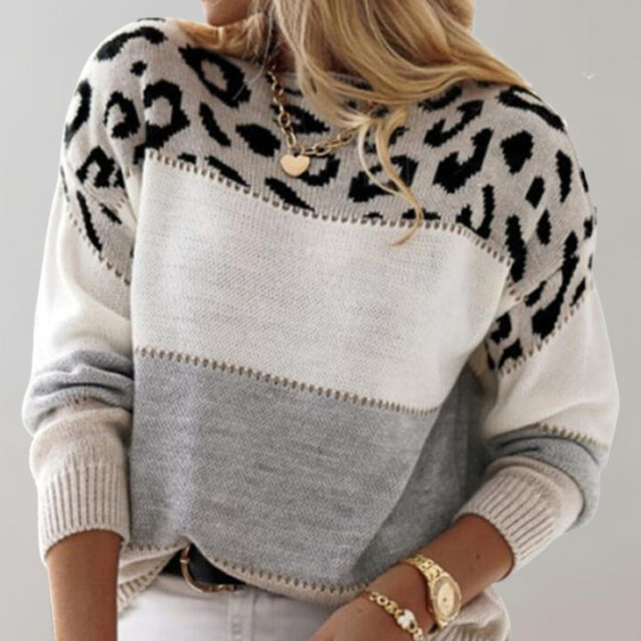 Yara – Elegancki sweter w panterkę