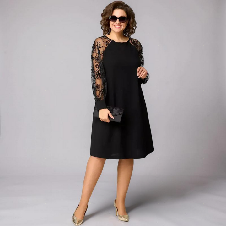 Natalia - Elegancka czarna sukienka z koronkowymi rękawami